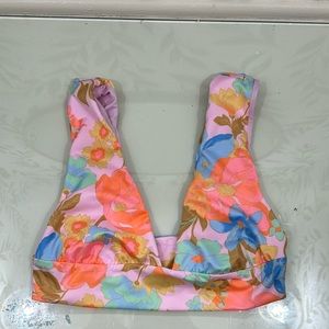 Reversible billabong bikini top NWOT